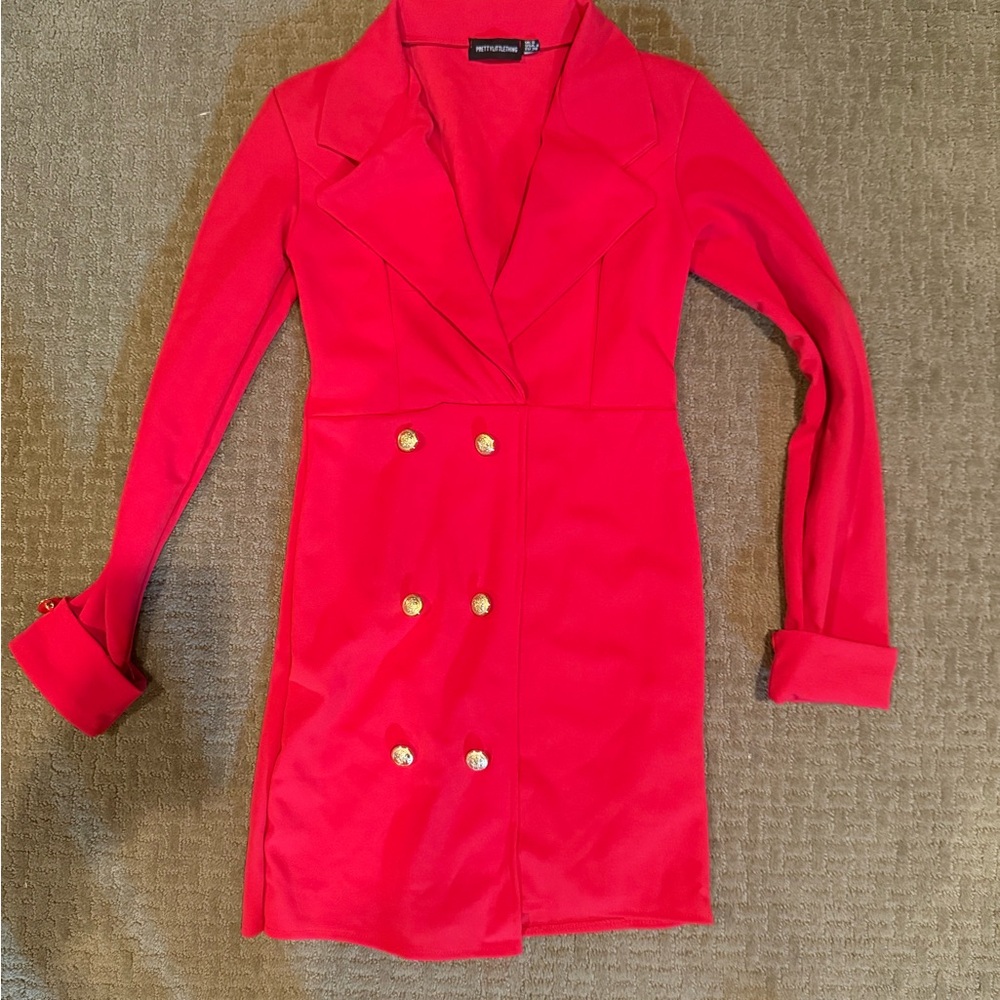 Pretty Little Thing long sleeve dress with gold button details